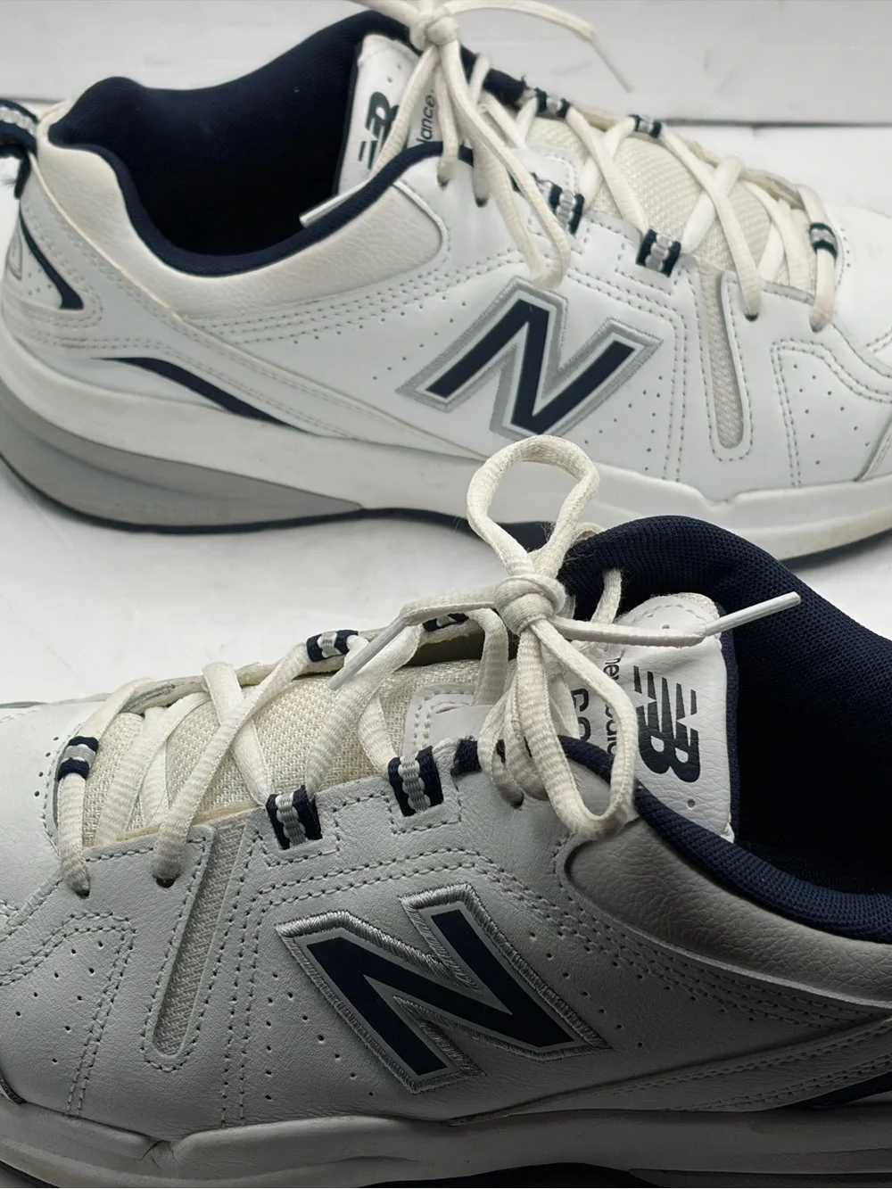 New Balance 608 V5 Men Size 10D Training Shoe Sneaker White Blue MX608WN5